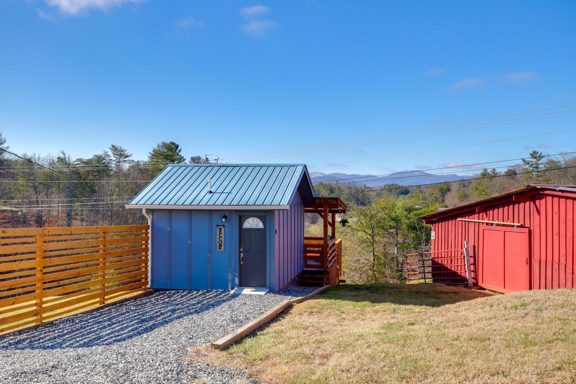 Marshall Studio With Loft, Hot Tub And Views! Bagian luar foto