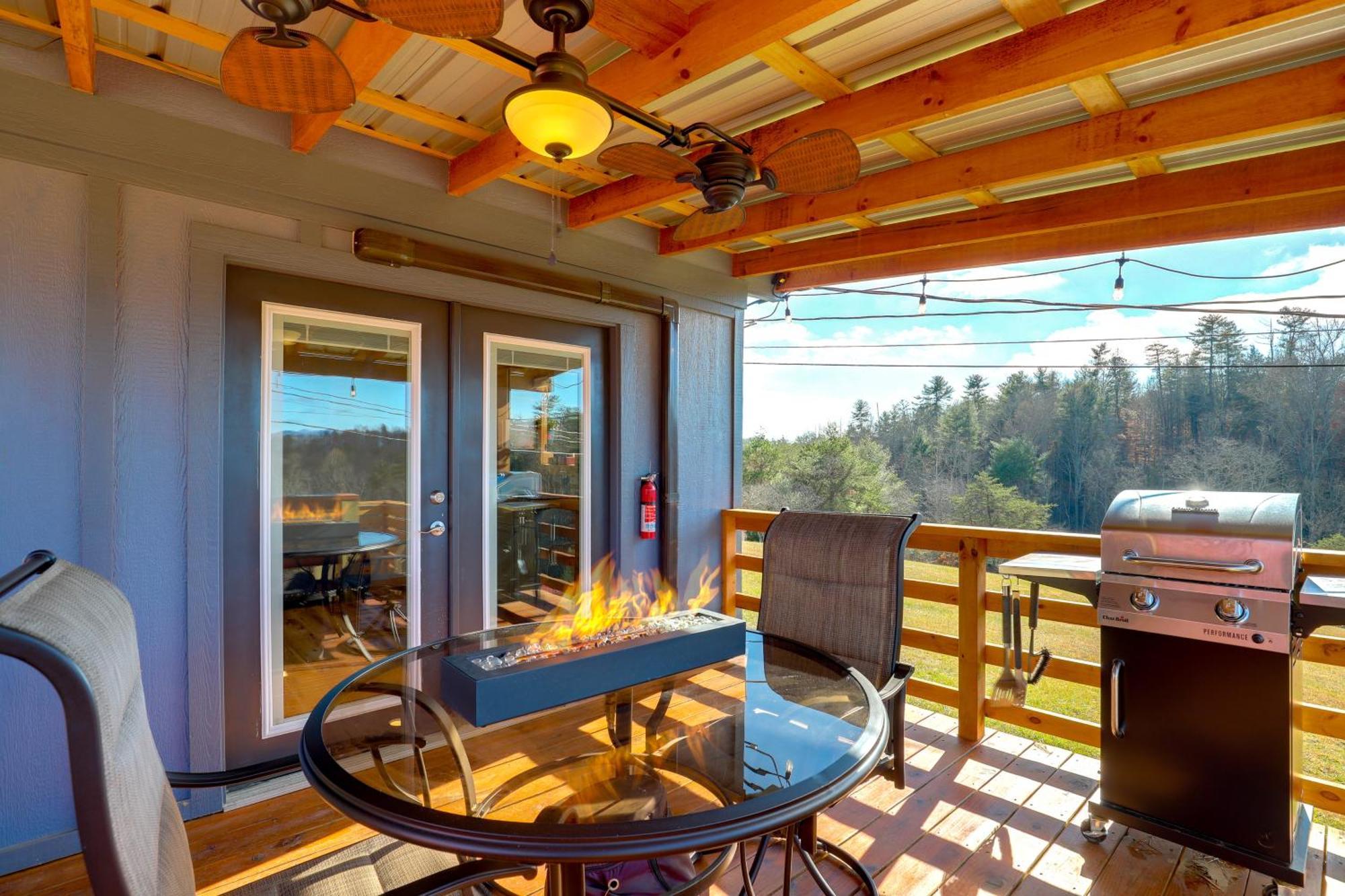 Marshall Studio With Loft, Hot Tub And Views! Bagian luar foto